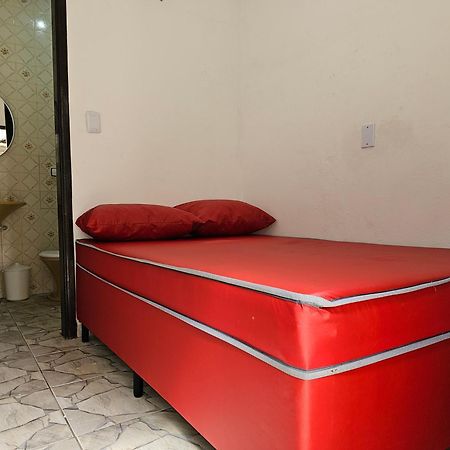 Casa Maravilhosa E Ampla Pe Na Areia Com Piscina, Area Gourmet Com Churrasqueira Em Deck Coberto Frente A Piscina, 4 Quartos Confortaveis E Espacosos, Sendo 2 Suites, Cozinha Americana E Sala De Jantar, Ampla Garagem Para 6 Carros - Mercado Na Rua Da Praia Grande  Exteriör bild
