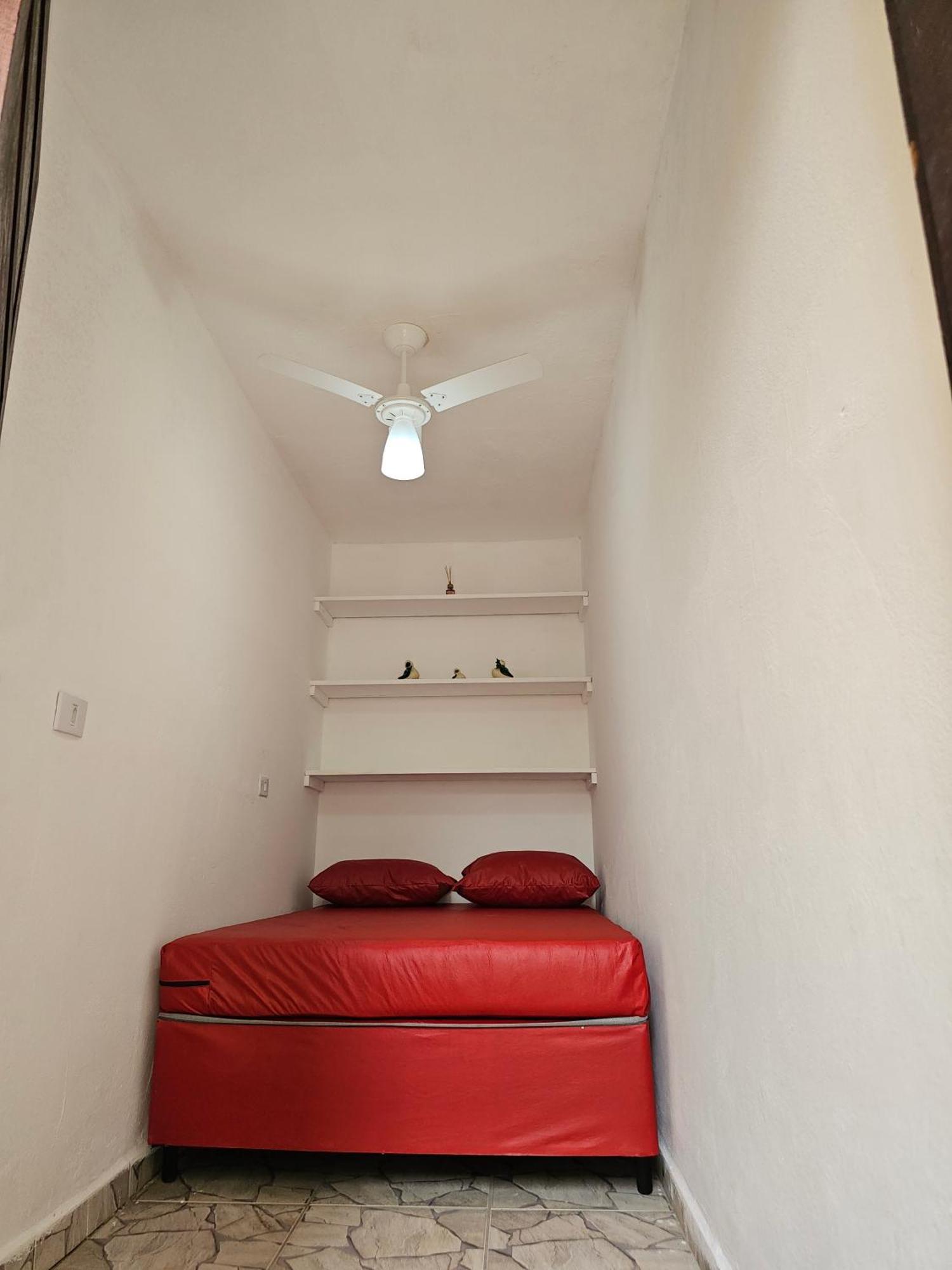 Casa Maravilhosa E Ampla Pe Na Areia Com Piscina, Area Gourmet Com Churrasqueira Em Deck Coberto Frente A Piscina, 4 Quartos Confortaveis E Espacosos, Sendo 2 Suites, Cozinha Americana E Sala De Jantar, Ampla Garagem Para 6 Carros - Mercado Na Rua Da Praia Grande  Exteriör bild