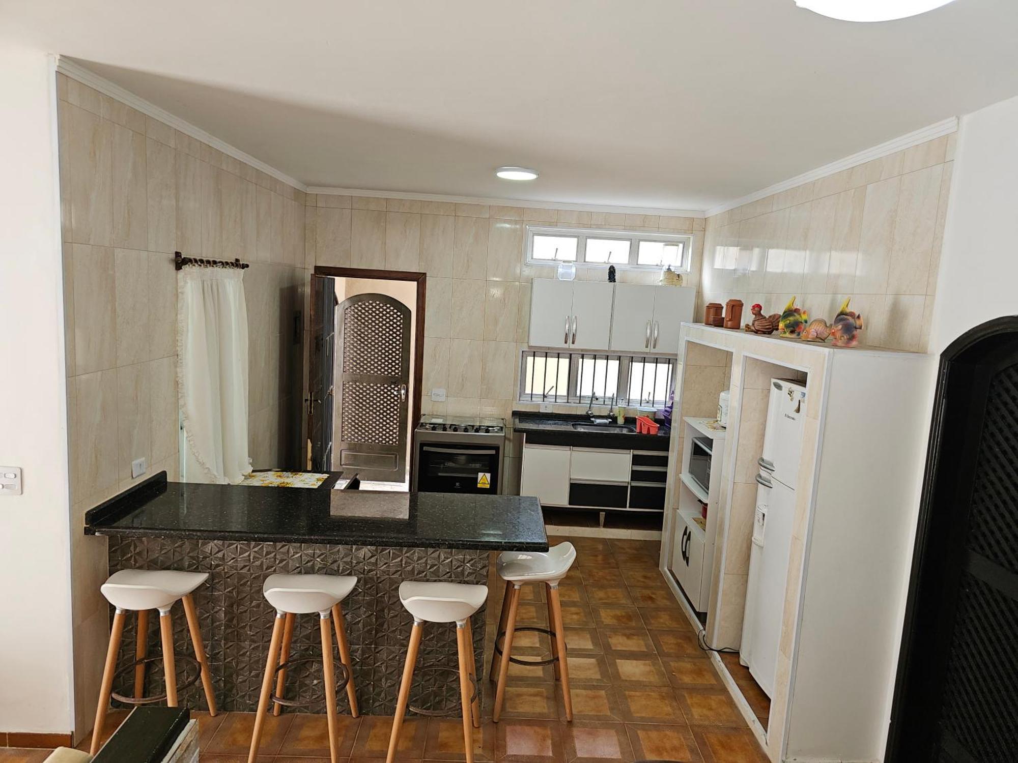 Casa Maravilhosa E Ampla Pe Na Areia Com Piscina, Area Gourmet Com Churrasqueira Em Deck Coberto Frente A Piscina, 4 Quartos Confortaveis E Espacosos, Sendo 2 Suites, Cozinha Americana E Sala De Jantar, Ampla Garagem Para 6 Carros - Mercado Na Rua Da Praia Grande  Exteriör bild